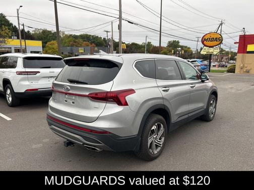 2022 Hyundai SANTA FE SE