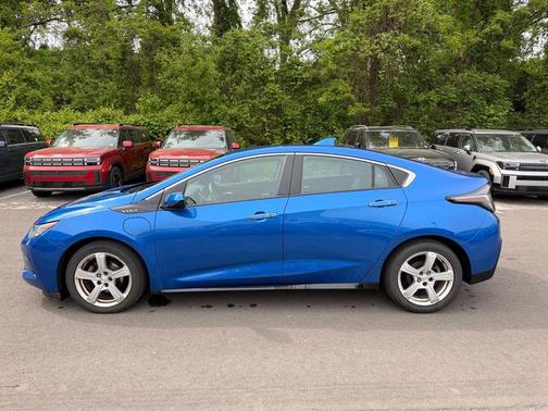 Kinetic Blue Metallic 2017 Chevrolet Volt LT