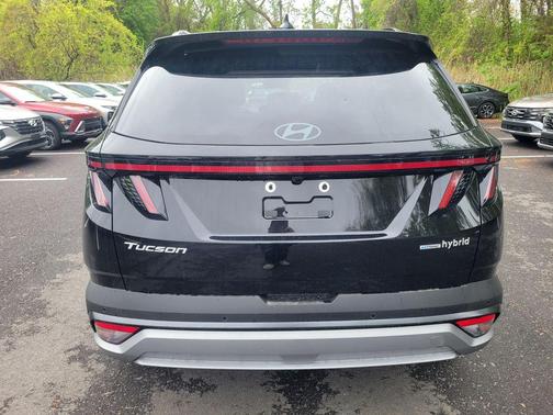 Ash Black 2026 Hyundai TUCSON Hybrid Limited