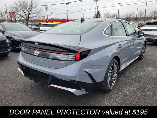 2026 Hyundai SONATA Hybrid Limited