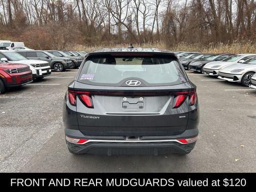 2023 Hyundai TUCSON SE