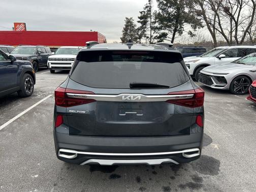 2023 Kia Seltos EX
