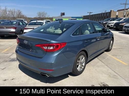 2017 Hyundai SONATA SE