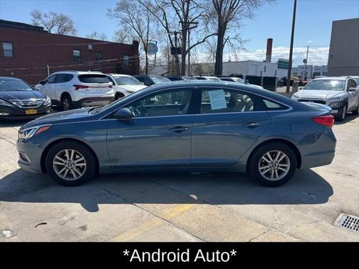 2017 Hyundai SONATA SE