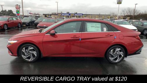 2025 Hyundai ELANTRA Limited