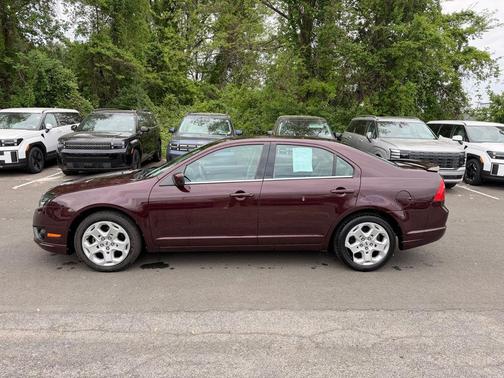 BORDEAUX RESERVE RED METALLIC 2011 Ford Fusion SE