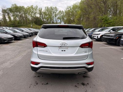 Sparkling Silver 2017 Hyundai Santa Fe Sport 2.4L