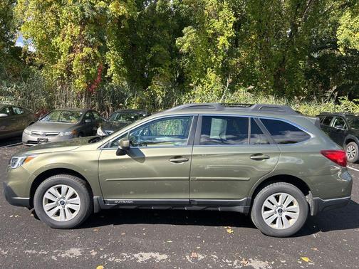 2017 Subaru Outback 2.5i Premium