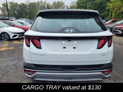 2026 Hyundai TUCSON SE