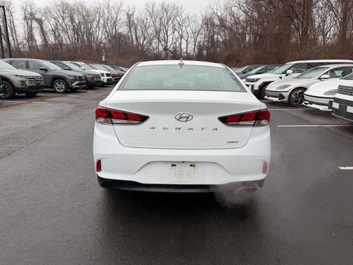 2018 Hyundai SONATA Limited