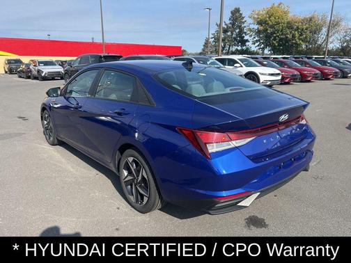 2023 Hyundai ELANTRA SEL