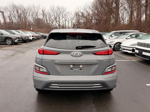 2023 Hyundai KONA EV SE