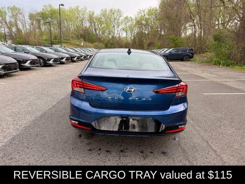 Lakeside Blue 2019 Hyundai ELANTRA SEL