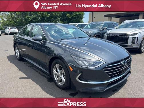 2022 Hyundai SONATA SE