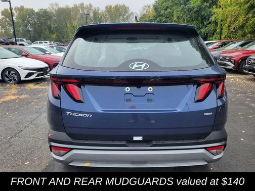 2026 Hyundai TUCSON SE