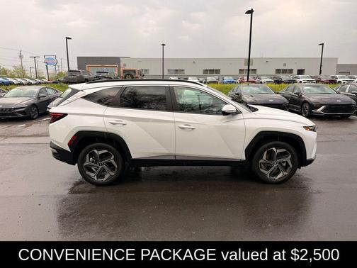 White Pearl 2024 Hyundai TUCSON SEL