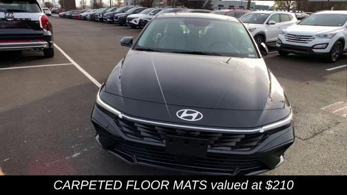 2025 Hyundai ELANTRA Limited