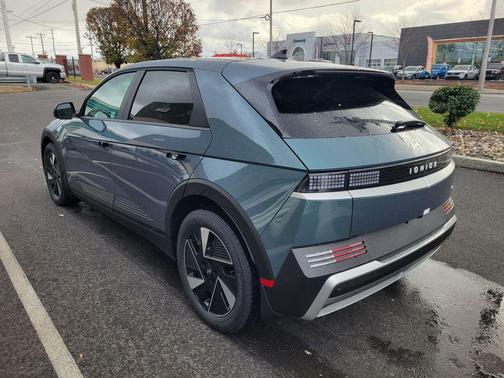 2026 Hyundai IONIQ 5 SEL