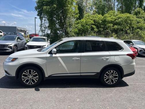 2017 Mitsubishi Outlander SEL