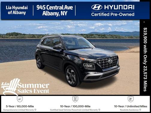 Onyx Black 2025 Hyundai VENUE SEL