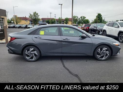 2025 Hyundai ELANTRA Sport