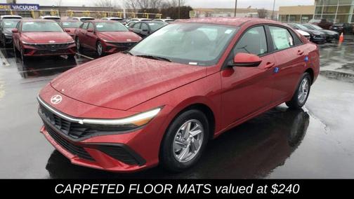 2025 Hyundai ELANTRA SE
