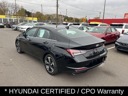 2022 Hyundai ELANTRA HEV Limited