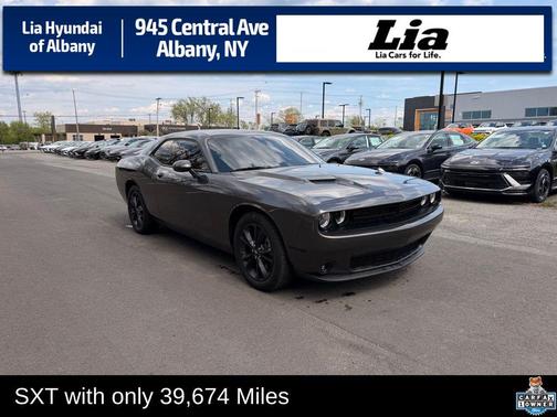 Granite Pearlcoat 2020 Dodge Challenger SXT