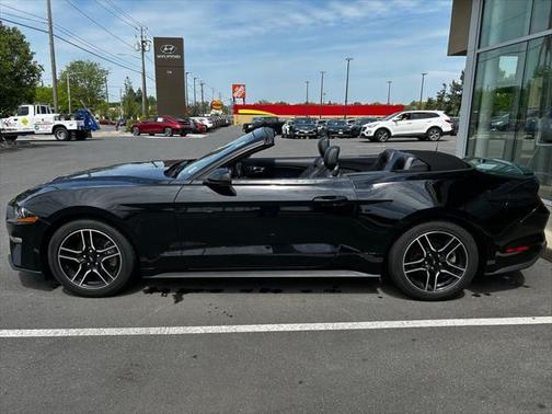 2022 Ford Mustang EcoBoost Premium
