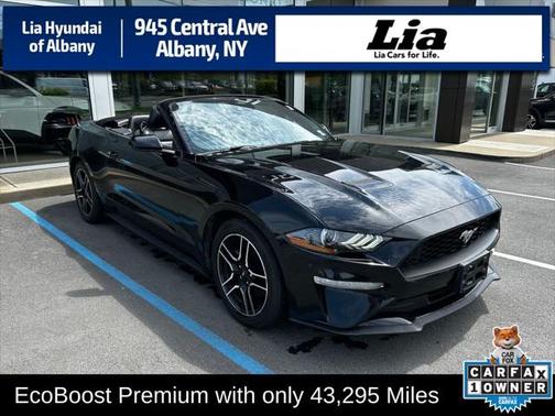 2022 Ford Mustang EcoBoost Premium