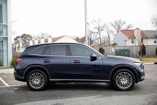 2024 Mercedes-Benz GLC 300 4MATIC