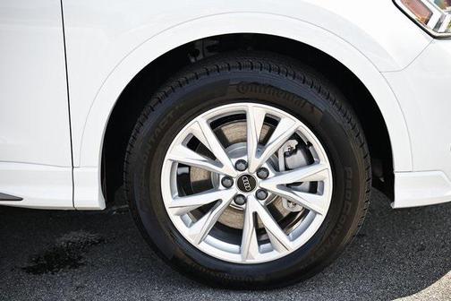 2025 Audi Q3 45 S line Premium Plus