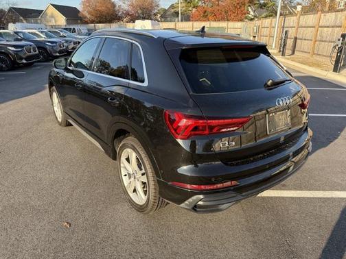 2020 Audi Q3 45 S line Prestige