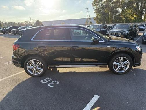 2020 Audi Q3 45 S line Prestige