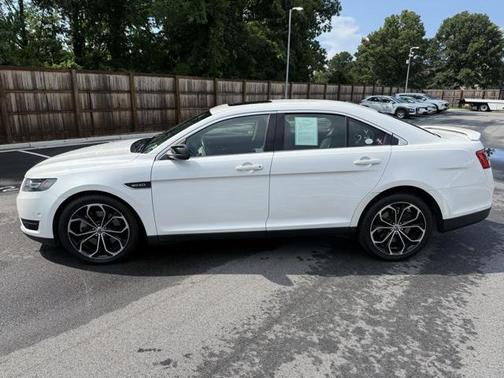 2013 Ford Taurus SHO