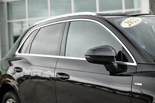 2022 Audi Q3 45 S line Premium
