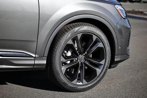 2026 Audi Q7 55 Premium Plus