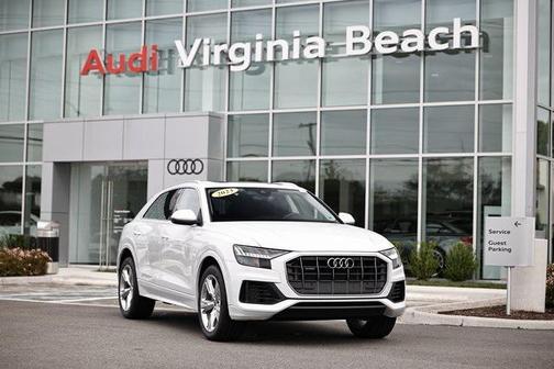 2023 Audi Q8 55 Premium