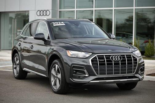 2024 Audi Q5 40 Premium Plus