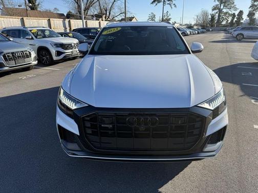 2023 Audi Q8 55 Premium Plus