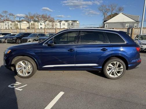 2021 Audi Q7 55 Premium Plus