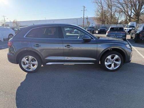 2024 Audi Q5 45 S line Premium Plus