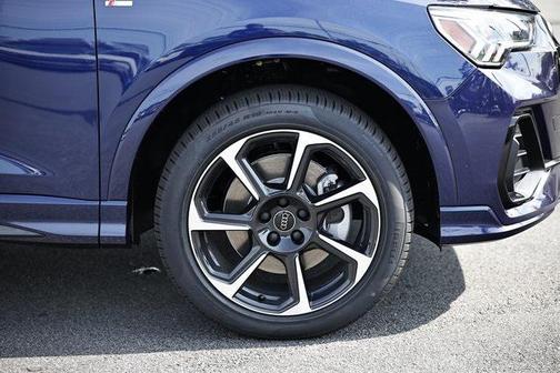 2025 Audi Q3 45 S line Premium Plus