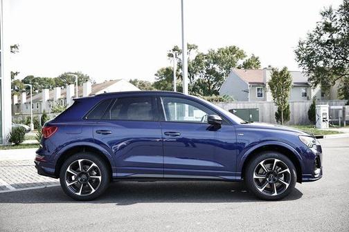 2025 Audi Q3 45 S line Premium Plus