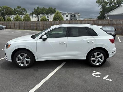 2021 Audi Q3 40 Premium