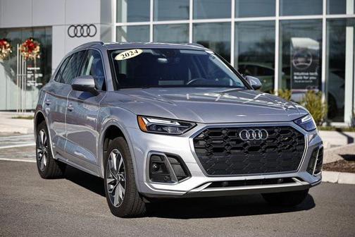 2024 Audi Q5 45 S line Premium Plus