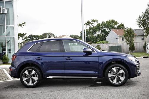 2023 Audi Q5 40 Premium Plus