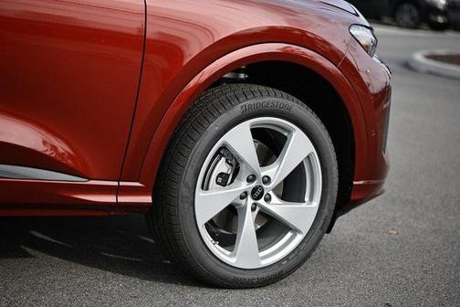 2025 Audi Q5 Premium Plus TFSI quattro S tronic