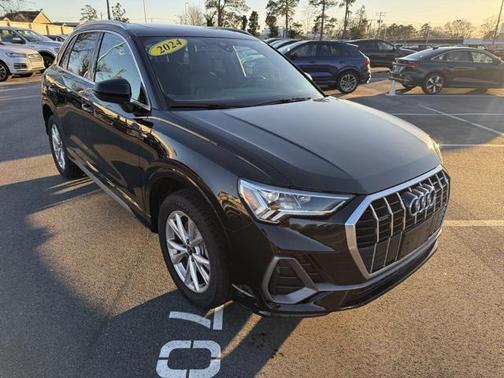 2024 Audi Q3 Premium 45 TFSI S line quattro Tiptronic
