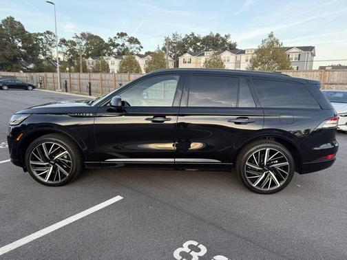 2025 Lincoln Aviator Black Label AWD